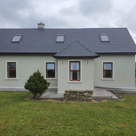 Murphys Irish Farmhouse Тралий Екстериор снимка